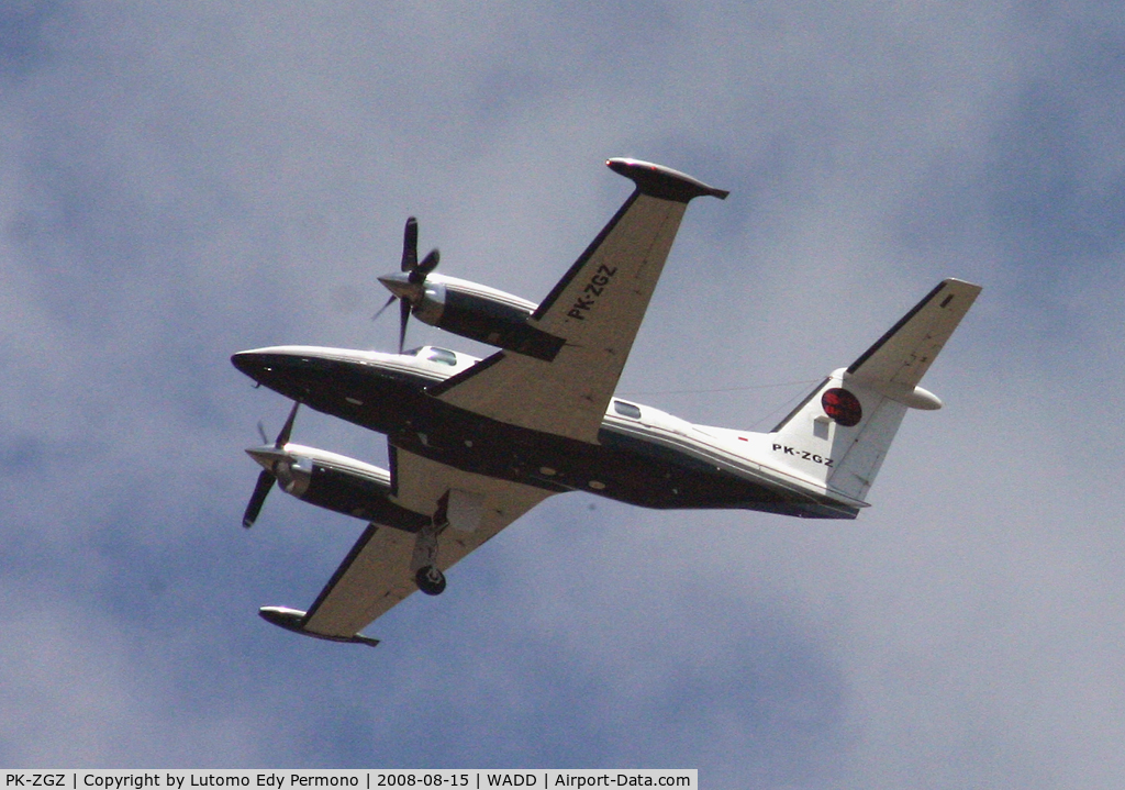 PK-ZGZ, Piper PA-31T-620 Cheyenne II C/N 31T-7820027, Air Bali