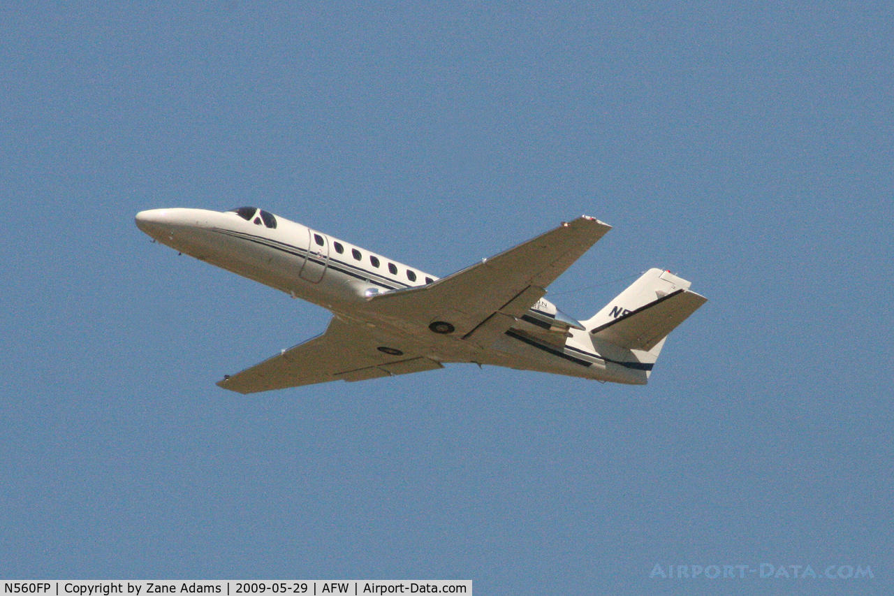 N560FP, 2001 Cessna 560 Citation Encore C/N 560-0566, Departing Alliance, Fort Worth