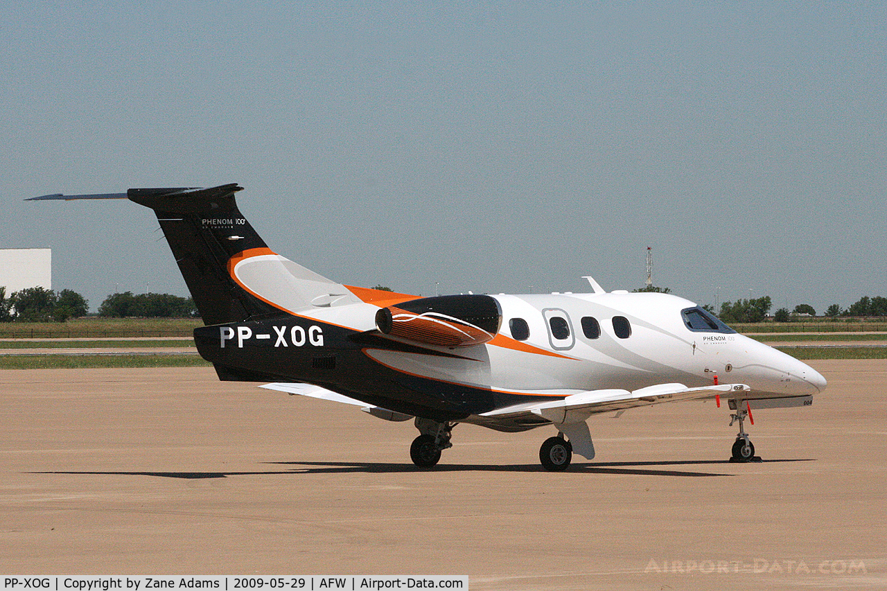 PP-XOG, 2008 Embraer EMB-500 Phenom 100 C/N 50000004, At Alliance, Fort Worth