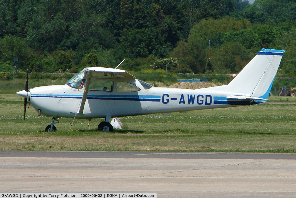 G-AWGD, 1968 Reims F172H Skyhawk C/N 0503, Cessna F172H at Shoreham Airport