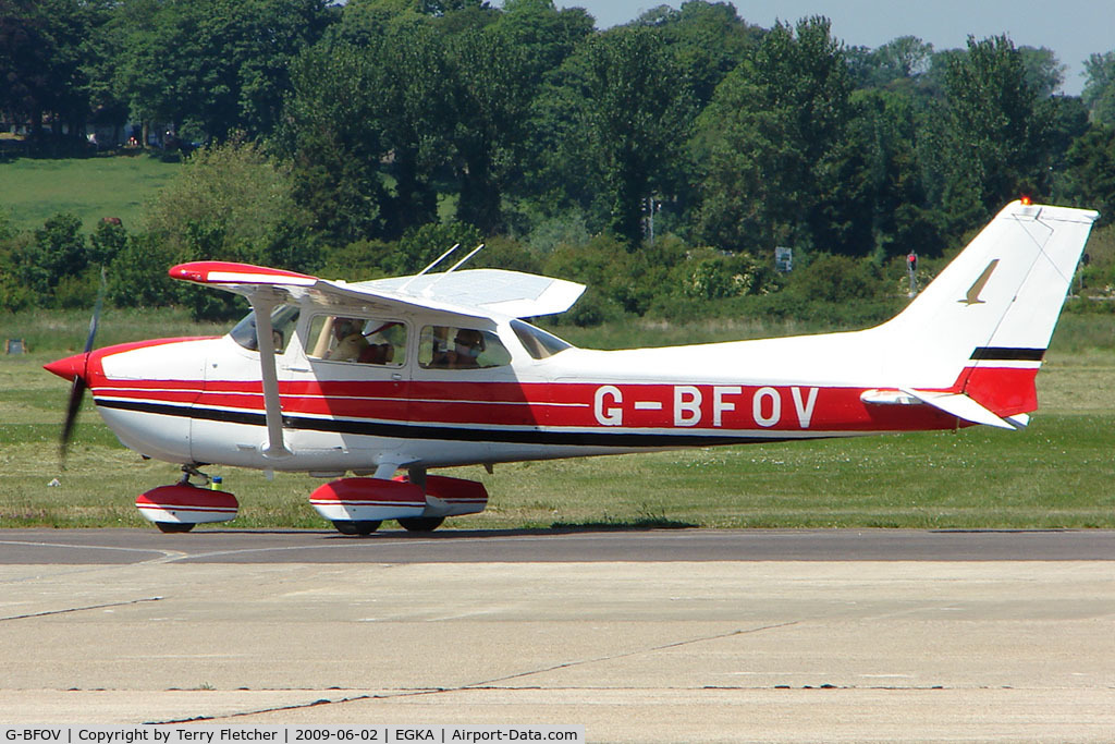 G-BFOV, 1978 Reims F172N Skyhawk C/N 1675, Cessna 172N at Shoreham Airport