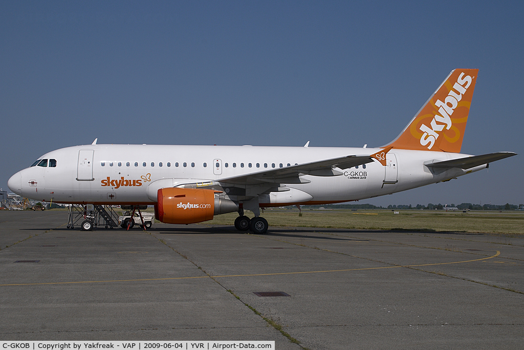 C-GKOB, 2002 Airbus A319-112 C/N 1853, Skybus Airbus 319