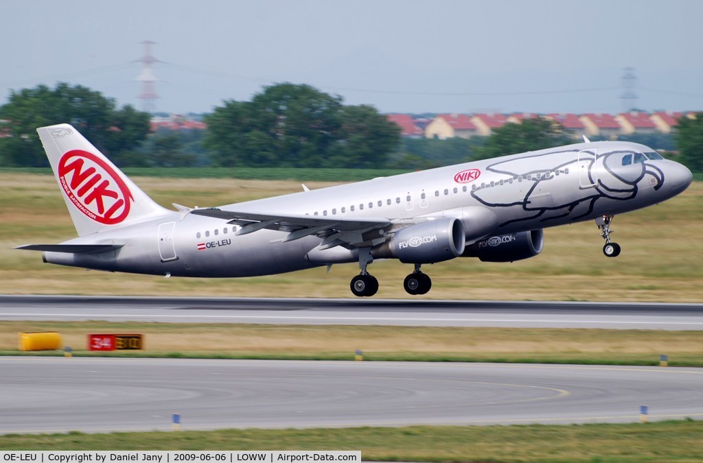 OE-LEU, 2006 Airbus A320-214 C/N 2902, Niki