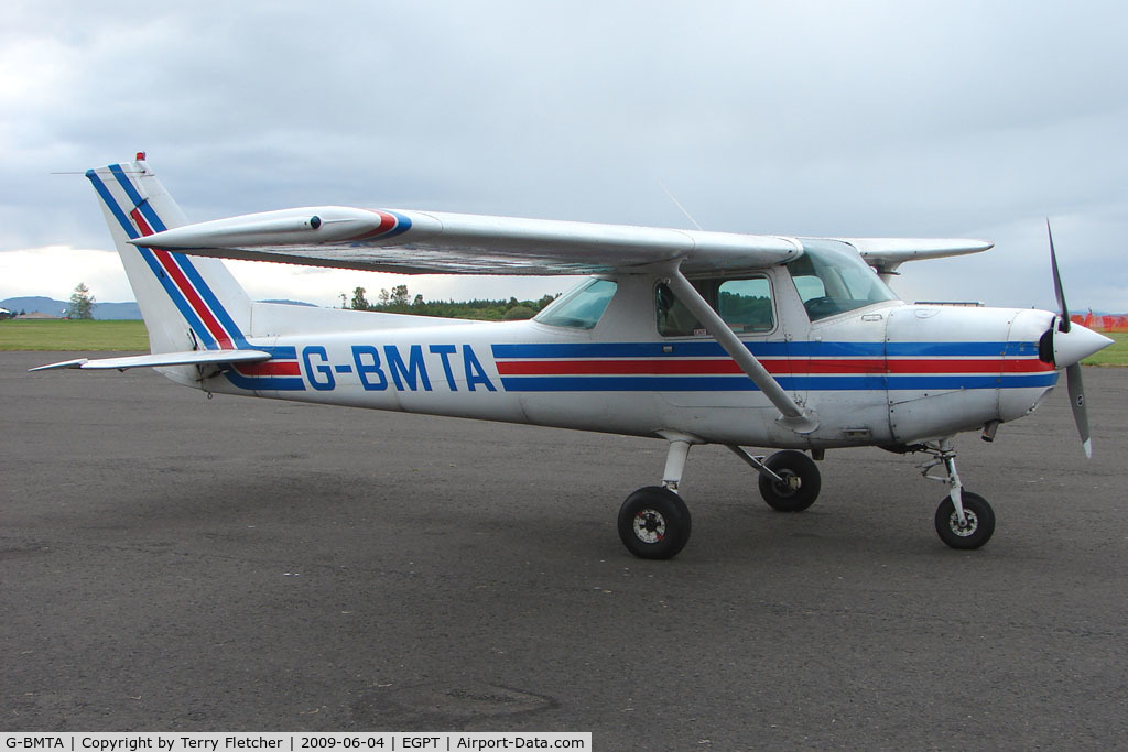 G-BMTA, 1979 Cessna 152 C/N 152-82864, Cessna 152 at Perth Airport in Scotland