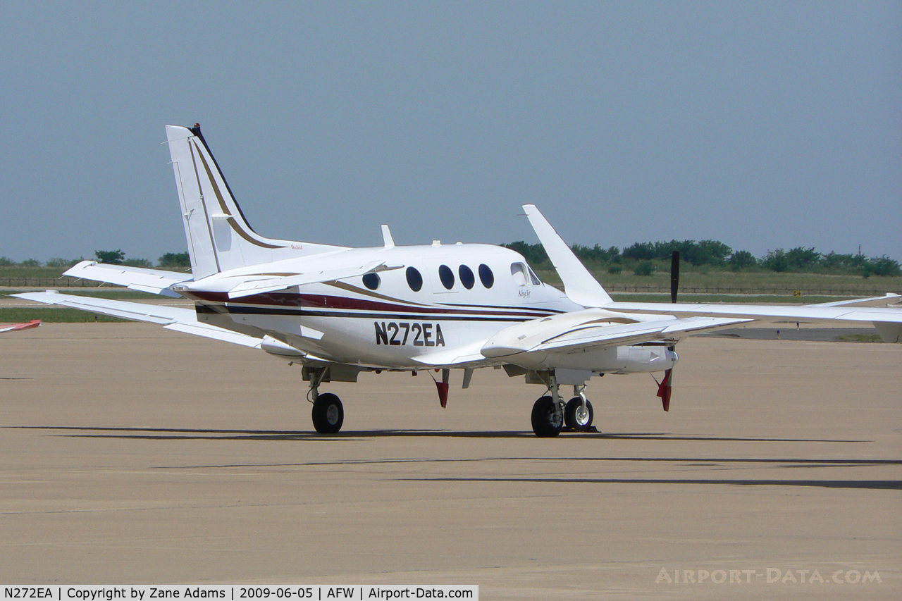 N272EA, Raytheon Aircraft Company C90A C/N LJ-1686, At Alliance, Fort Worth