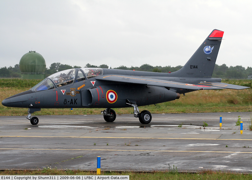 E144, Dassault-Dornier Alpha Jet E C/N E144, Using as a demo with 3 others during LFBC Airshow 2009