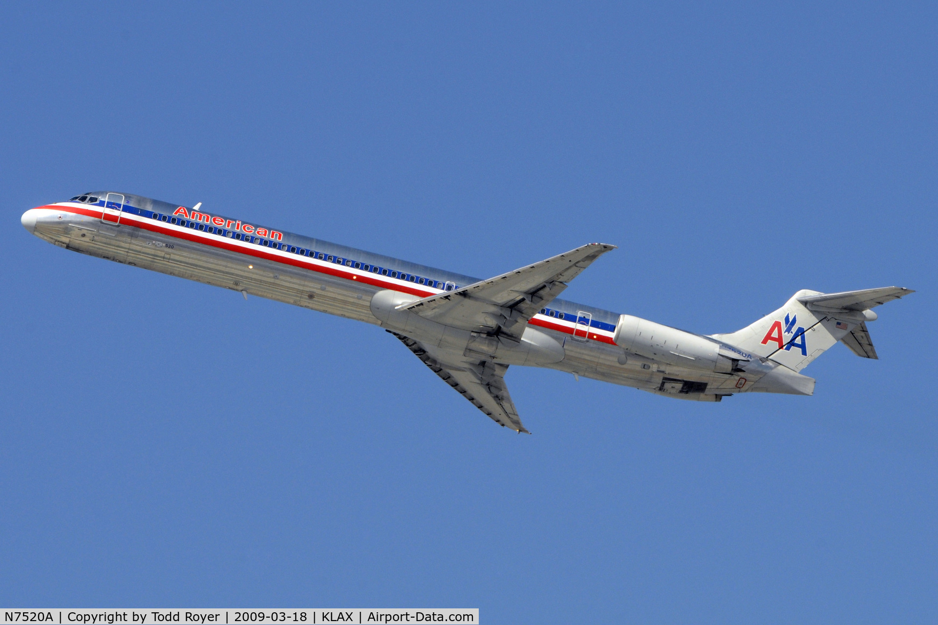 N7520A, 1990 McDonnell Douglas MD-82 (DC-9-82) C/N 49897, Departing LAX on 25R