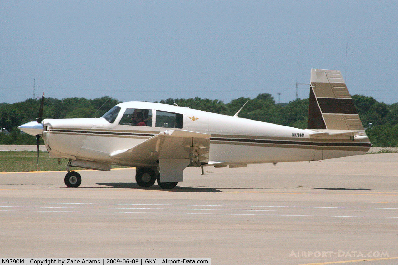 N9790M, 1968 Mooney M20C Ranger C/N 680197, At Arlington Municipal Airport