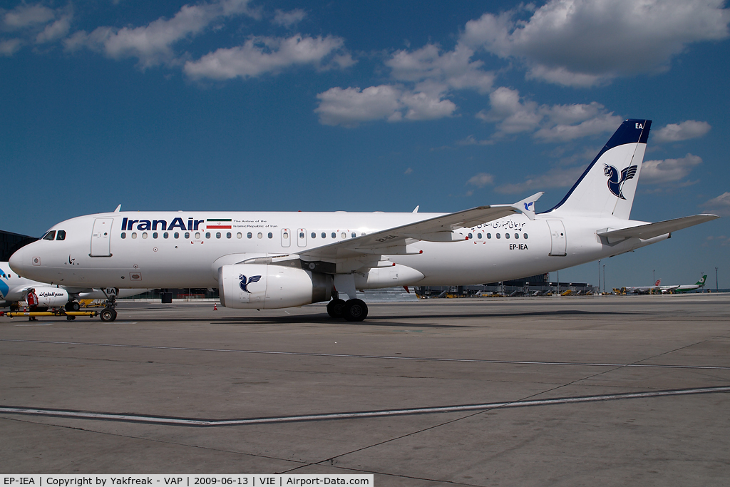 EP-IEA, 1995 Airbus A320-232 C/N 530, Iran Air Airbus 320