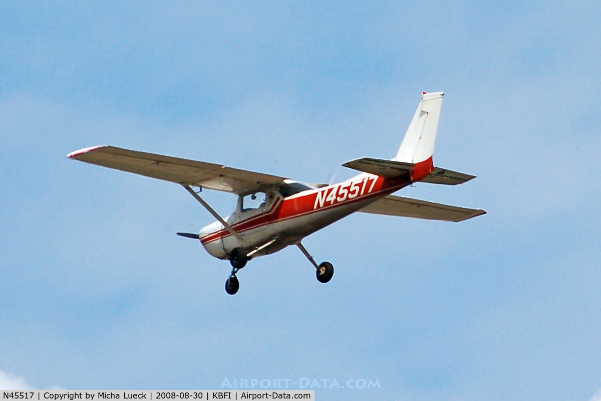 N45517, 1975 Cessna 150M C/N 15076957, At Boeing Field