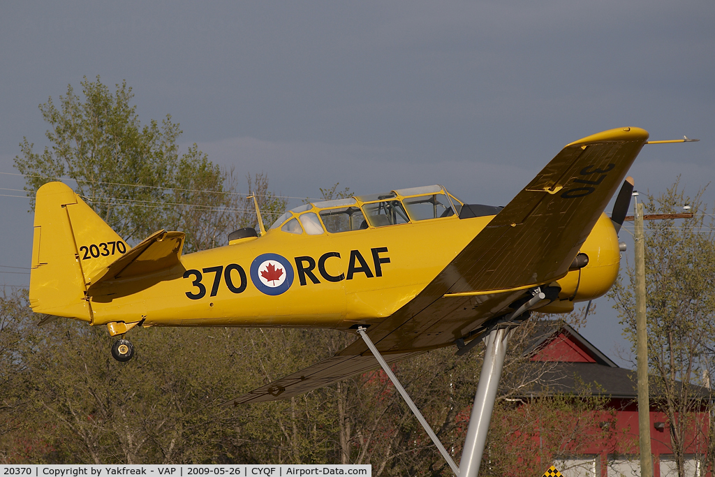 20370, 1952 Canadian Car & Foundry T-6J Harvard Mk.4 C/N CCF4-161, Canada Air Force Harvard IV