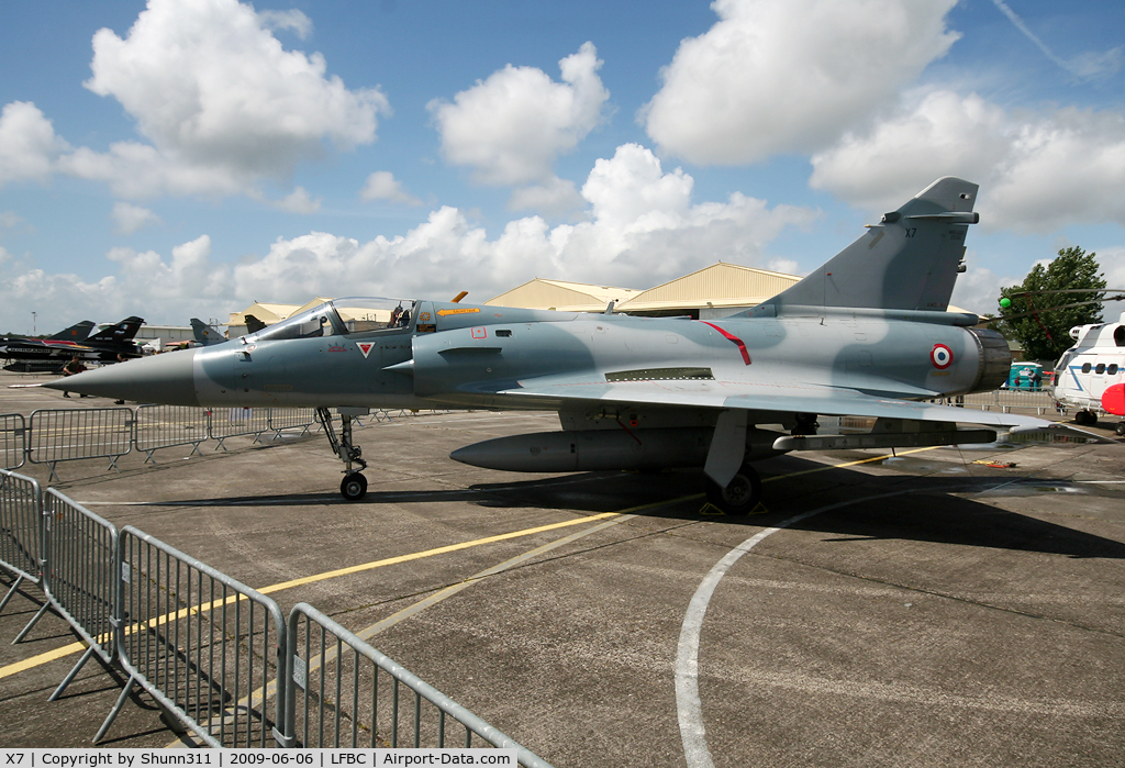 X7, Dassault Mirage 2000C C/N 7, S/n 7 - Used only by French CEV and displayed during LFBC Airshow 2009