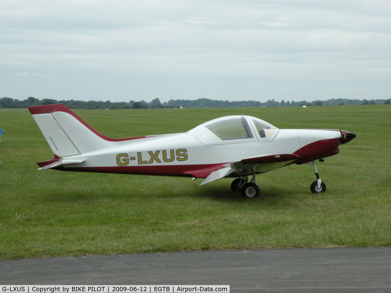 G-LXUS, 2007 Alpi Aviation Pioneer 300 C/N PFA 330-14390, AEROEXPO LONDON 2009