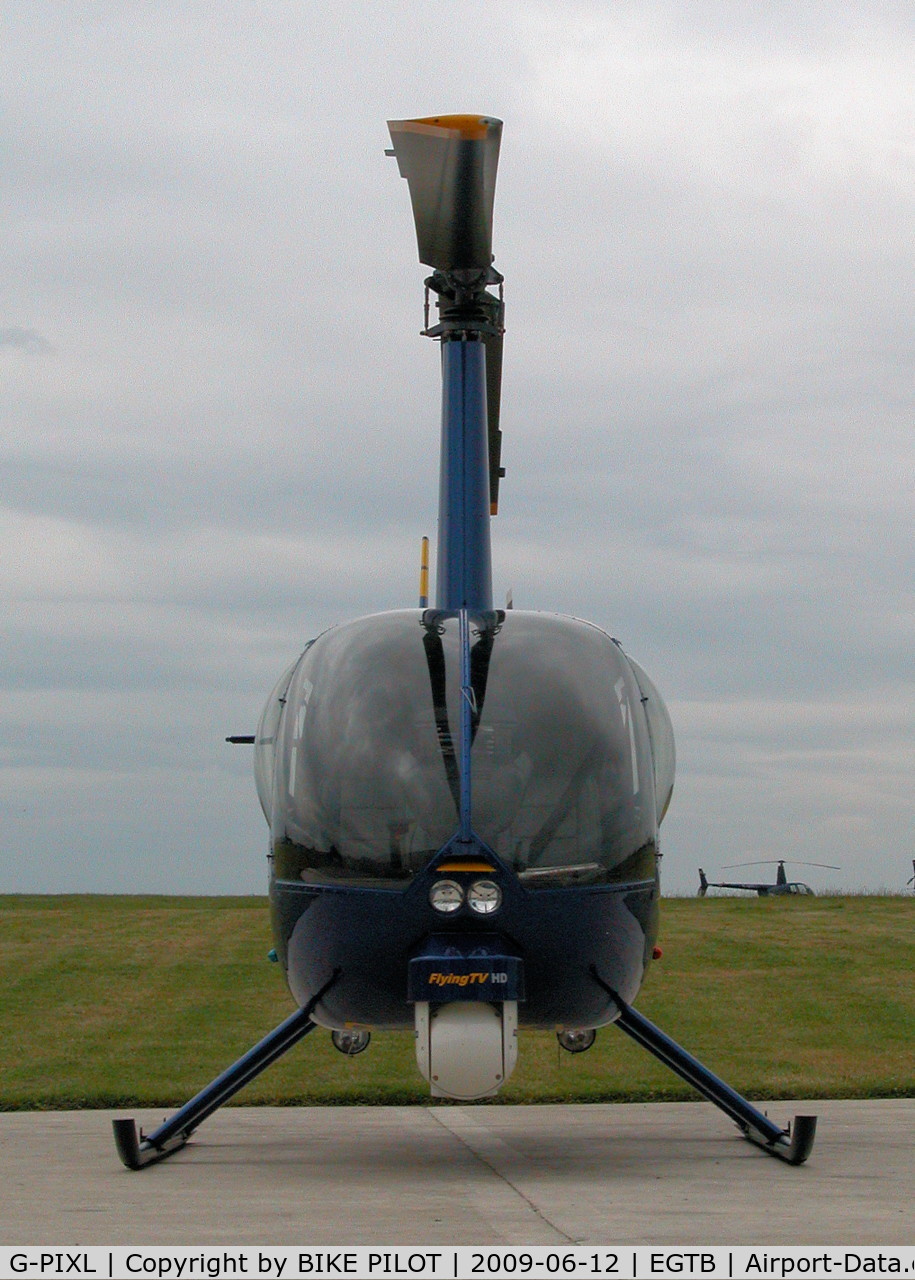 G-PIXL, 2006 Robinson R44 Raven II C/N 11221, AEROEXPO LONDON 2009