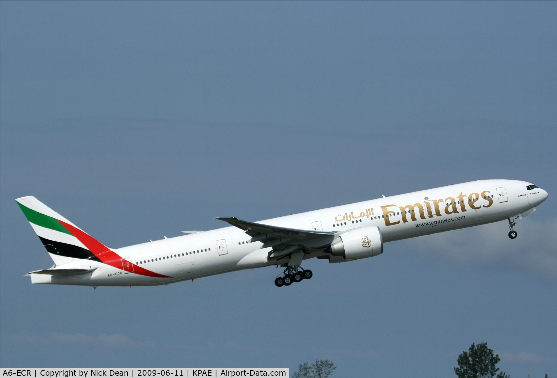 A6-ECR, 2009 Boeing 777-31H/ER C/N 35592, KPAE