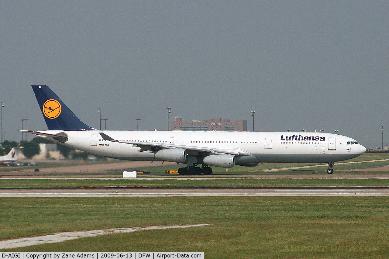 D-AIGI, 1994 Airbus A340-311 C/N 053, Lufthansa A340 Departing DFW