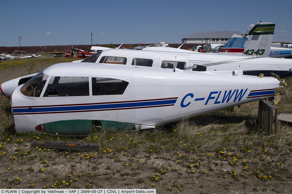 C-FLWW, 1959 Piper PA-24-250 Comanche C/N 24-1527, Piper 24