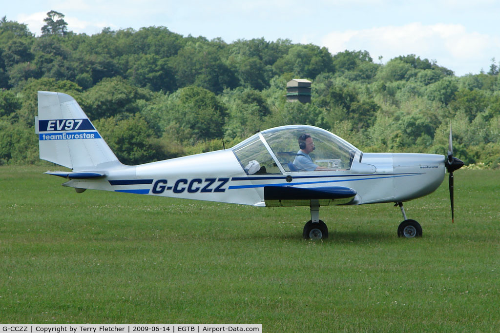 G-CCZZ, 2004 Aerotechnik EV-97 Eurostar C/N PFA 315-14158, Visitor to 2009 AeroExpo at Wycombe Air Park