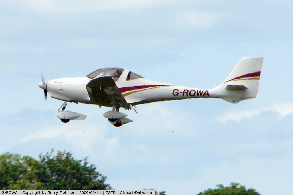 G-ROWA, 2007 Aquila A210 (AT01) C/N AT01-174, Visitor to 2009 AeroExpo at Wycombe Air Park
