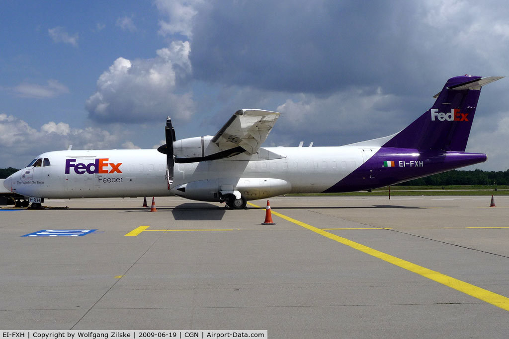 EI-FXH, 1991 ATR 72-202 C/N 229, visitor