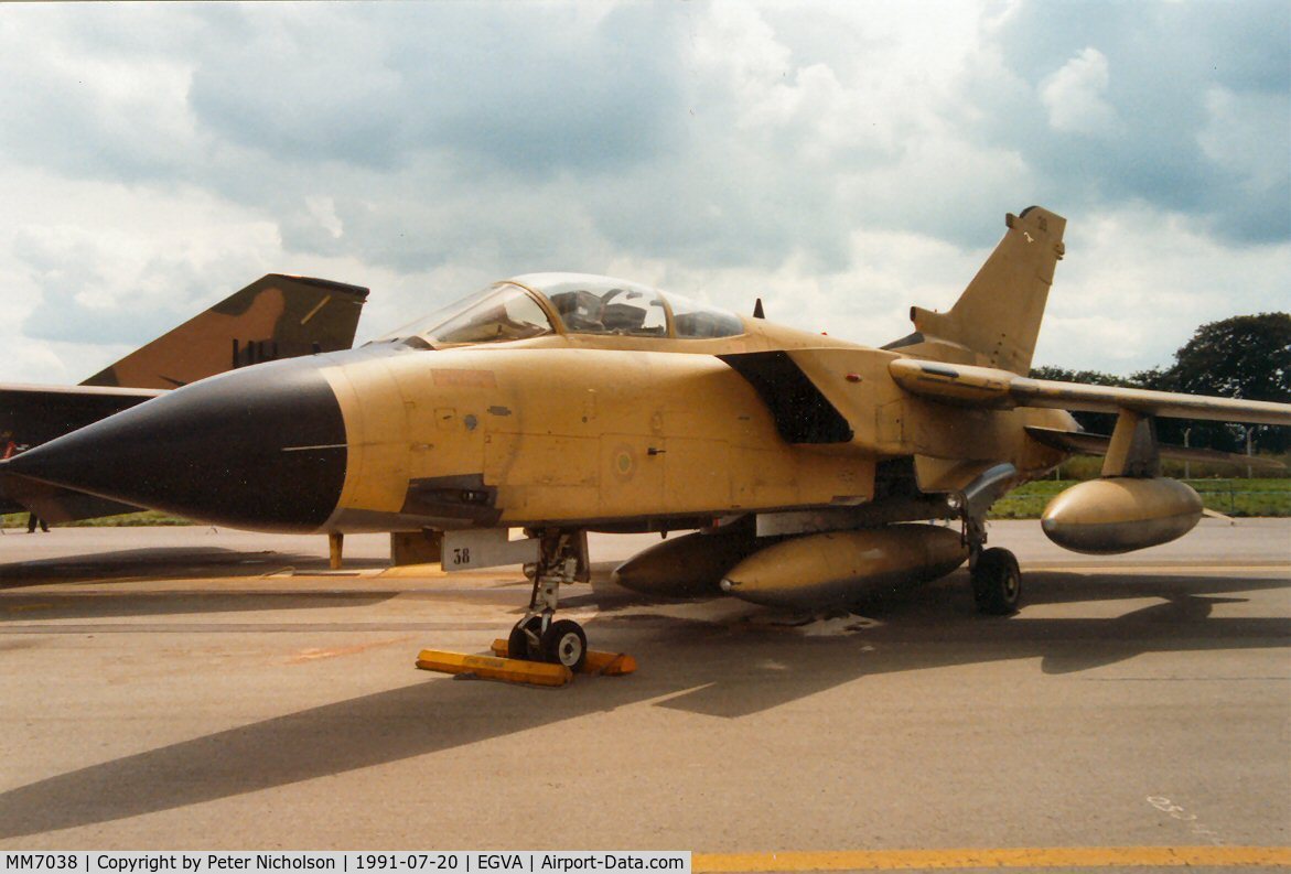 MM7038, Panavia Tornado IDS C/N 338/IS037/5047, Another view of the 36 Stormo Tornado IDS at the 1991 Intnl Air Tattoo at RAF Fairford.