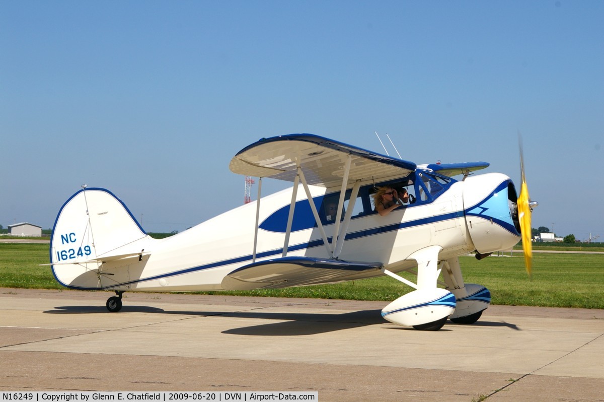 N16249, 1936 Waco YKS-6 C/N 4466, Quad Cities Air Show