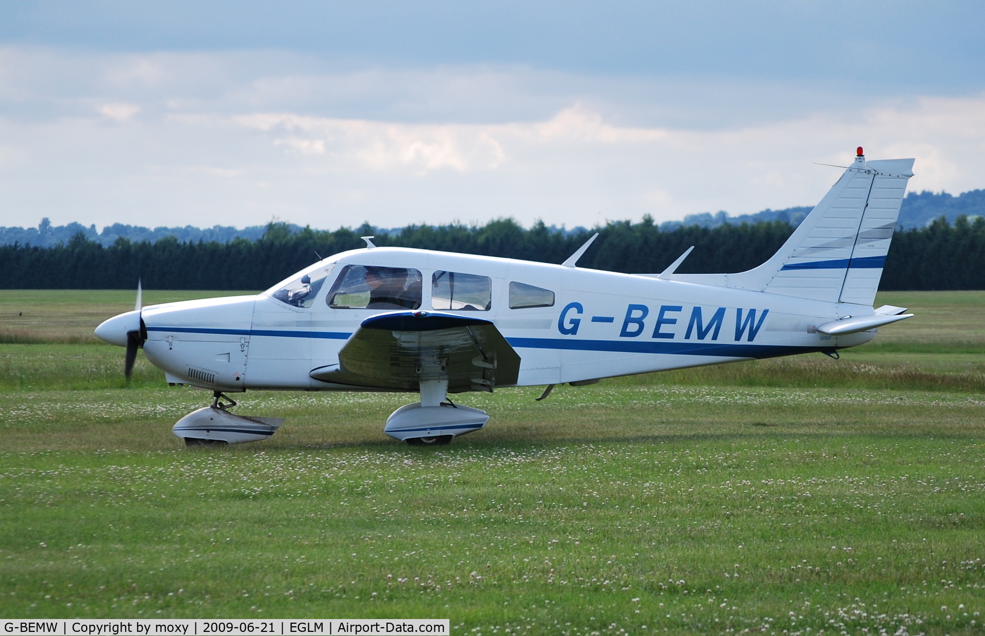 G-BEMW, 1976 Piper PA-28-181 Cherokee Archer II C/N 28-7790243, PA-28-181 at White Waltham