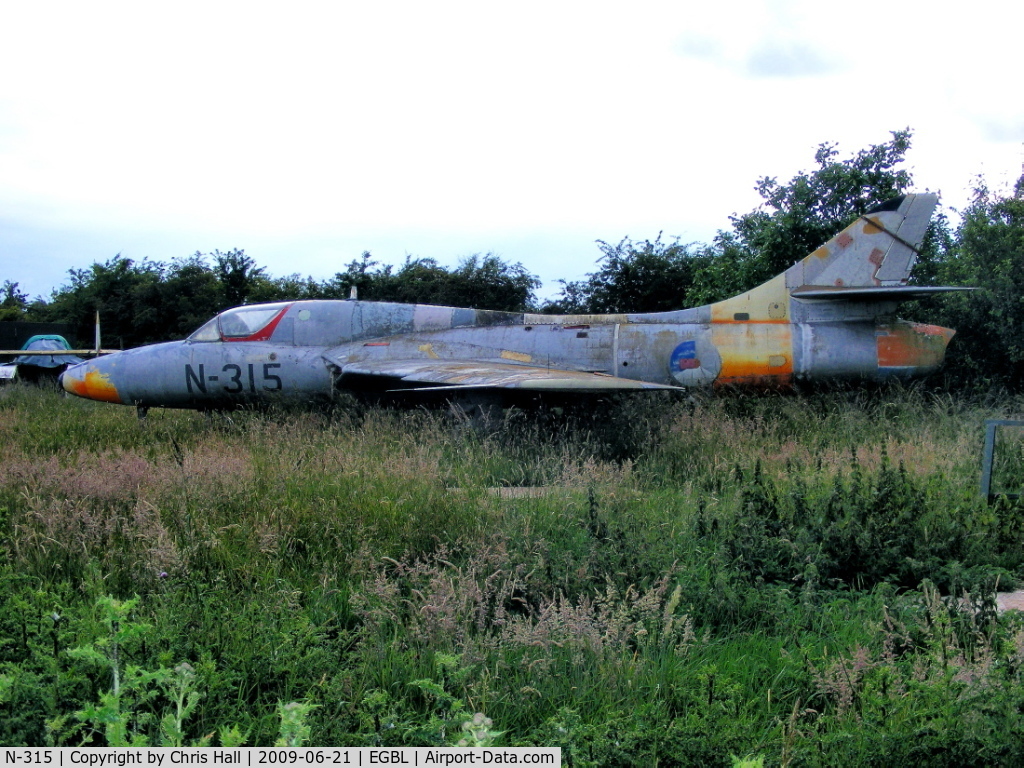 N-315, Hawker Hunter T.7 C/N 41H-695337, Hawker Hunter T7 abandoned and slowly rotting away at the defunct Jet Aviation Preservation Group