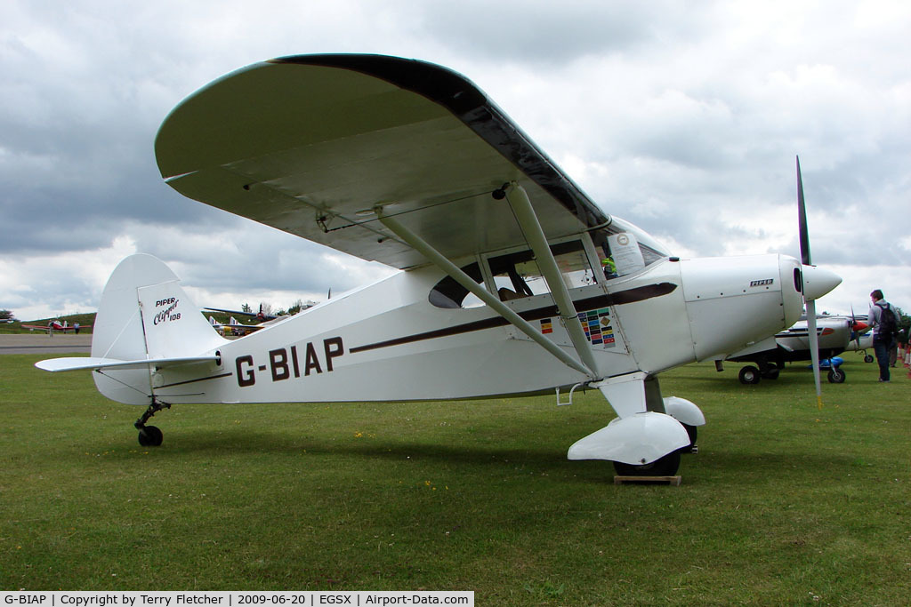 G-BIAP, 1950 Piper PA-16 Clipper Clipper C/N 16-732, Piper PA-16 at North Weald on 2009 Air Britain Fly-in Day 1