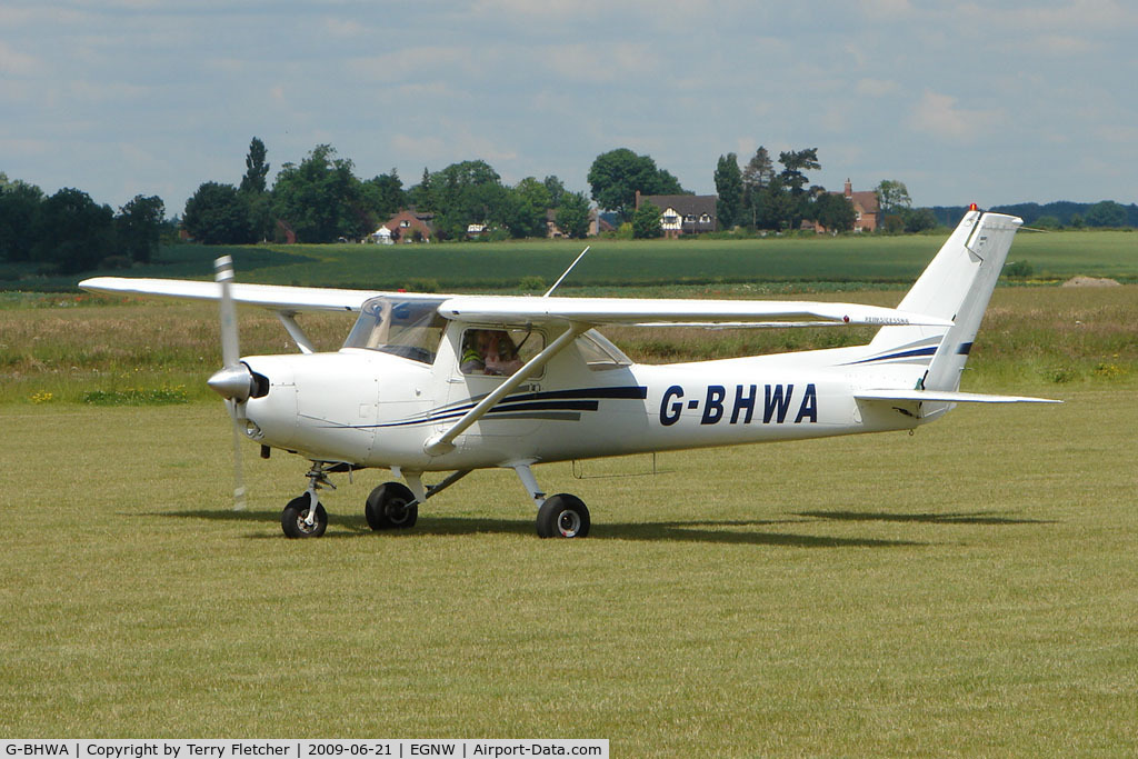 G-BHWA, 1980 Reims F152 C/N 1775, Cessna F152 at Wickenby on 2009 Wings and Wheel Show