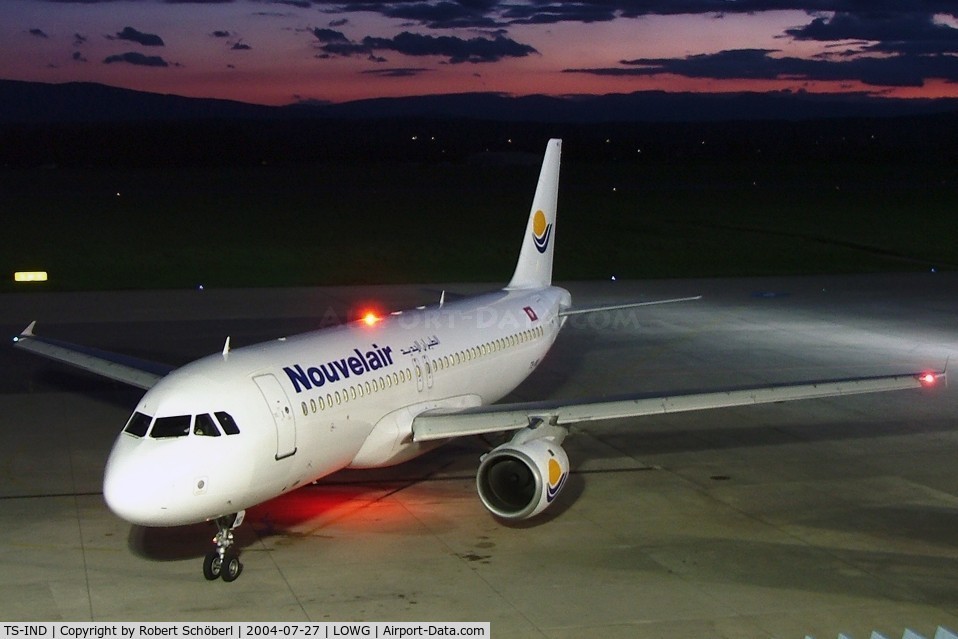 TS-IND, 1992 Airbus A320-212 C/N 348, Nice sunset