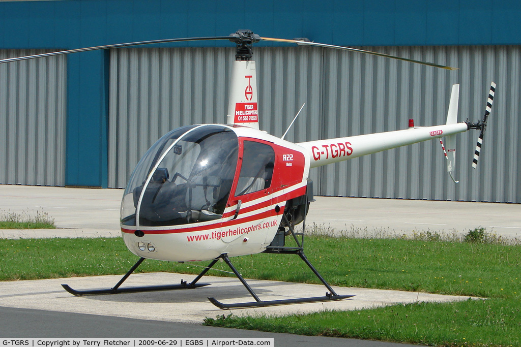 G-TGRS, 1989 Robinson R22 Beta C/N 1069, Tiger Helicopters of Shobdon