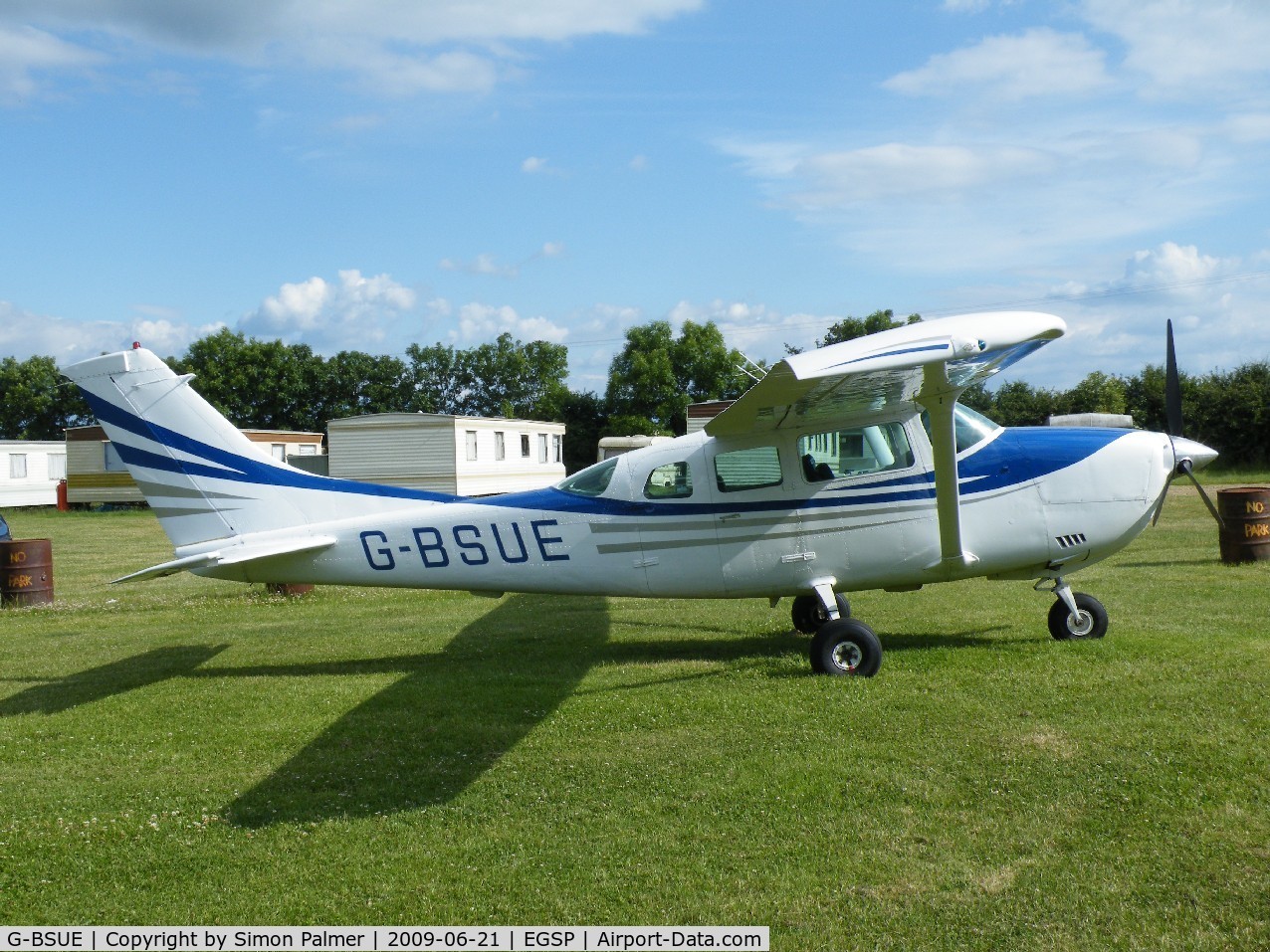 G-BSUE, 1978 Cessna U206G Stationair C/N U206-04334, Cessna U206 at Sibson