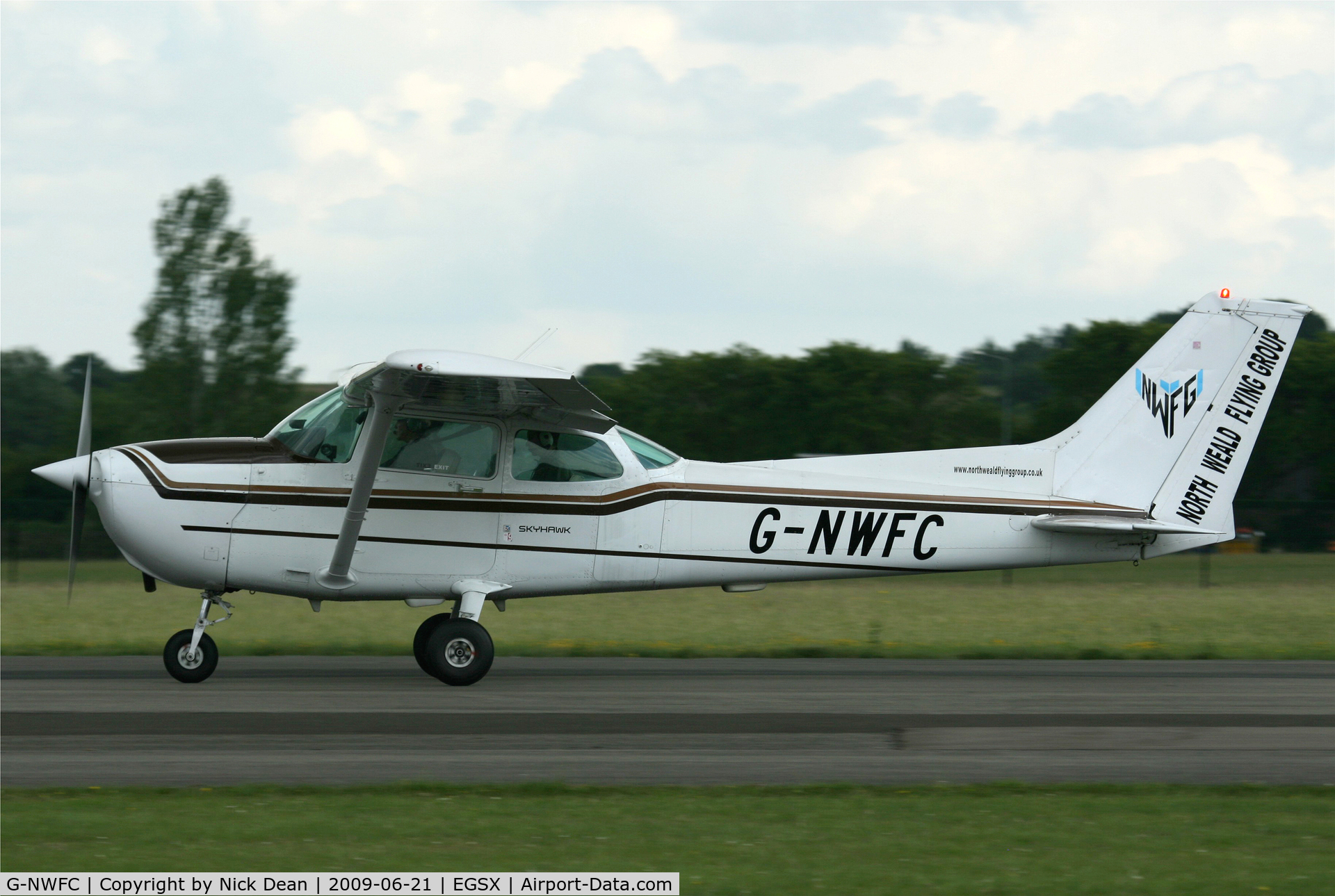 G-NWFC, 1985 Cessna 172P C/N 172-76305, EGSX