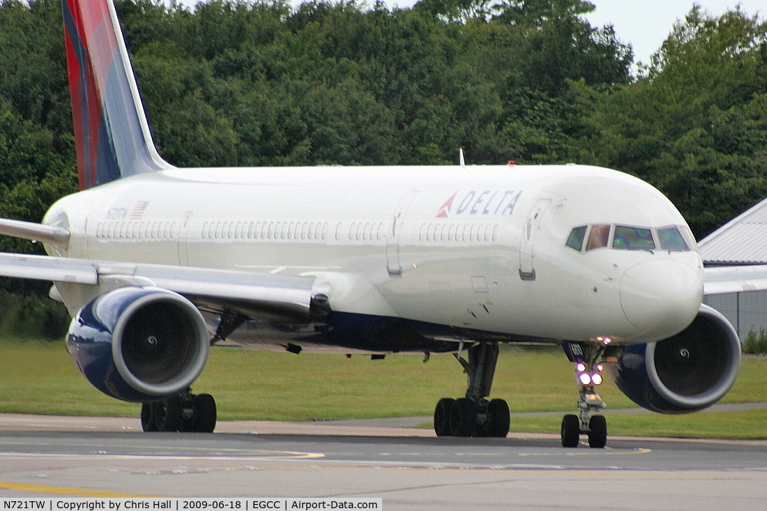 N721TW, 1999 Boeing 757-231 C/N 29954, Delta