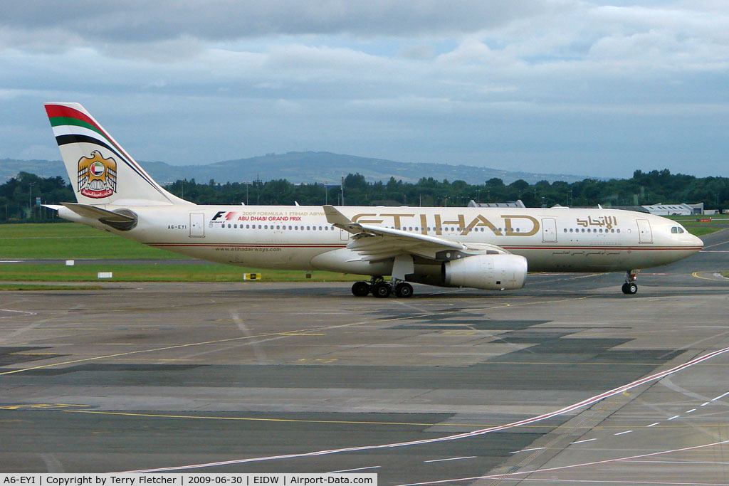 A6-EYI, 2006 Airbus A330-243 C/N 730, Ethiad A330 departs Dublin