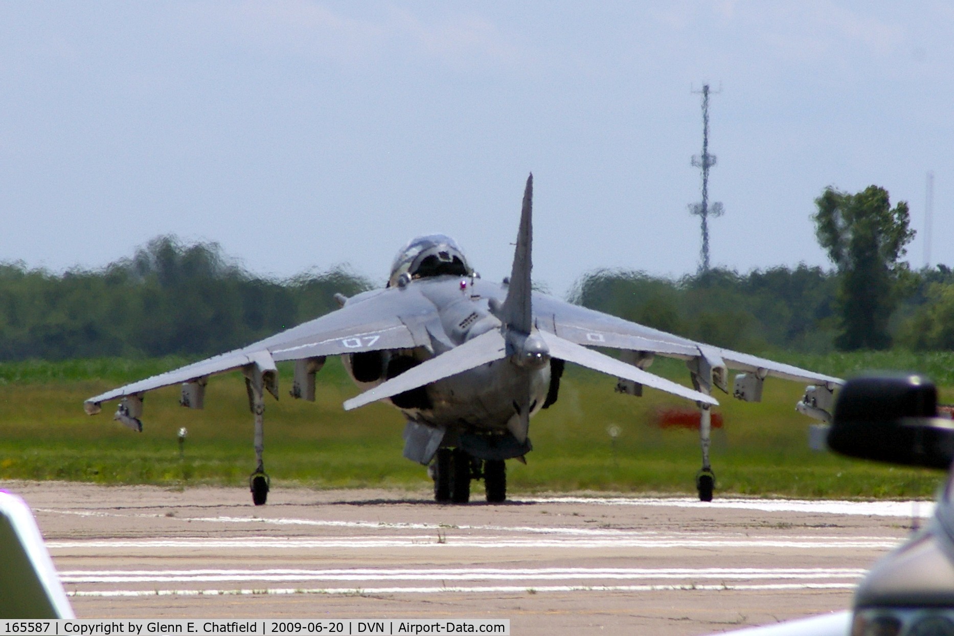 165587, Boeing AV-8B+(R)-27-MC Harrier II Plus C/N B324, Quad Cities Air Show, Taxiing to position for take-off