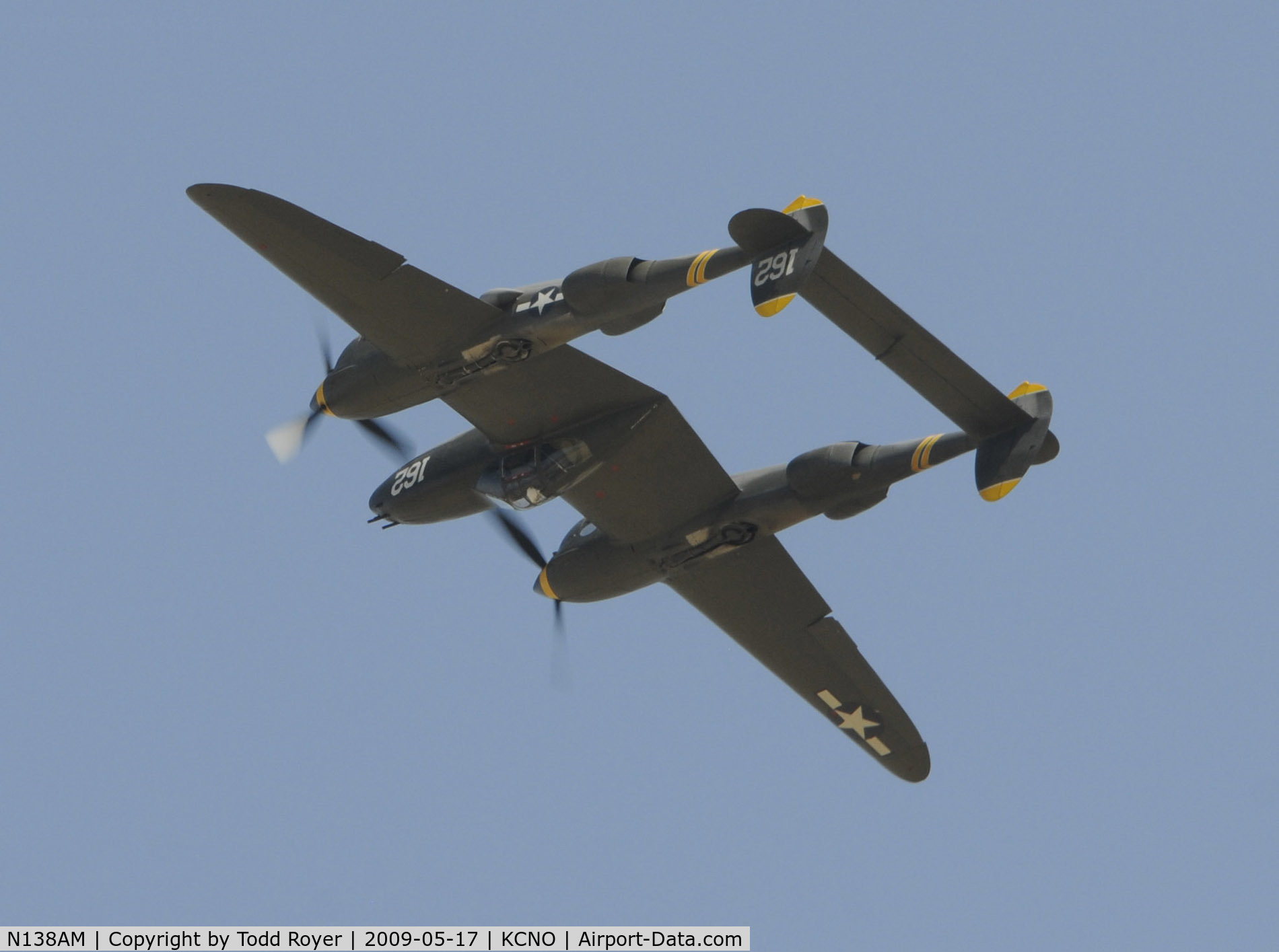 N138AM, 1943 Lockheed P-38J Lightning C/N 44-23314, Chino Airshow 2009