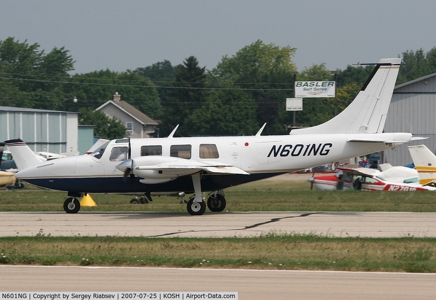 N601NG, 1980 Piper PA-60-601P Aerostar C/N 61P07908063402, EAA AirVenture 2007