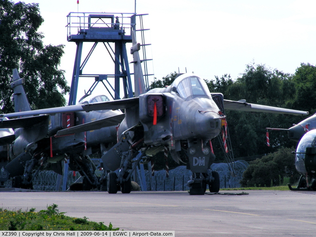 XZ390, 1977 Sepecat Jaguar GR.1 C/N S.155, Defence College of Aeronautical Engineering SEPECAT Jaguar GR1