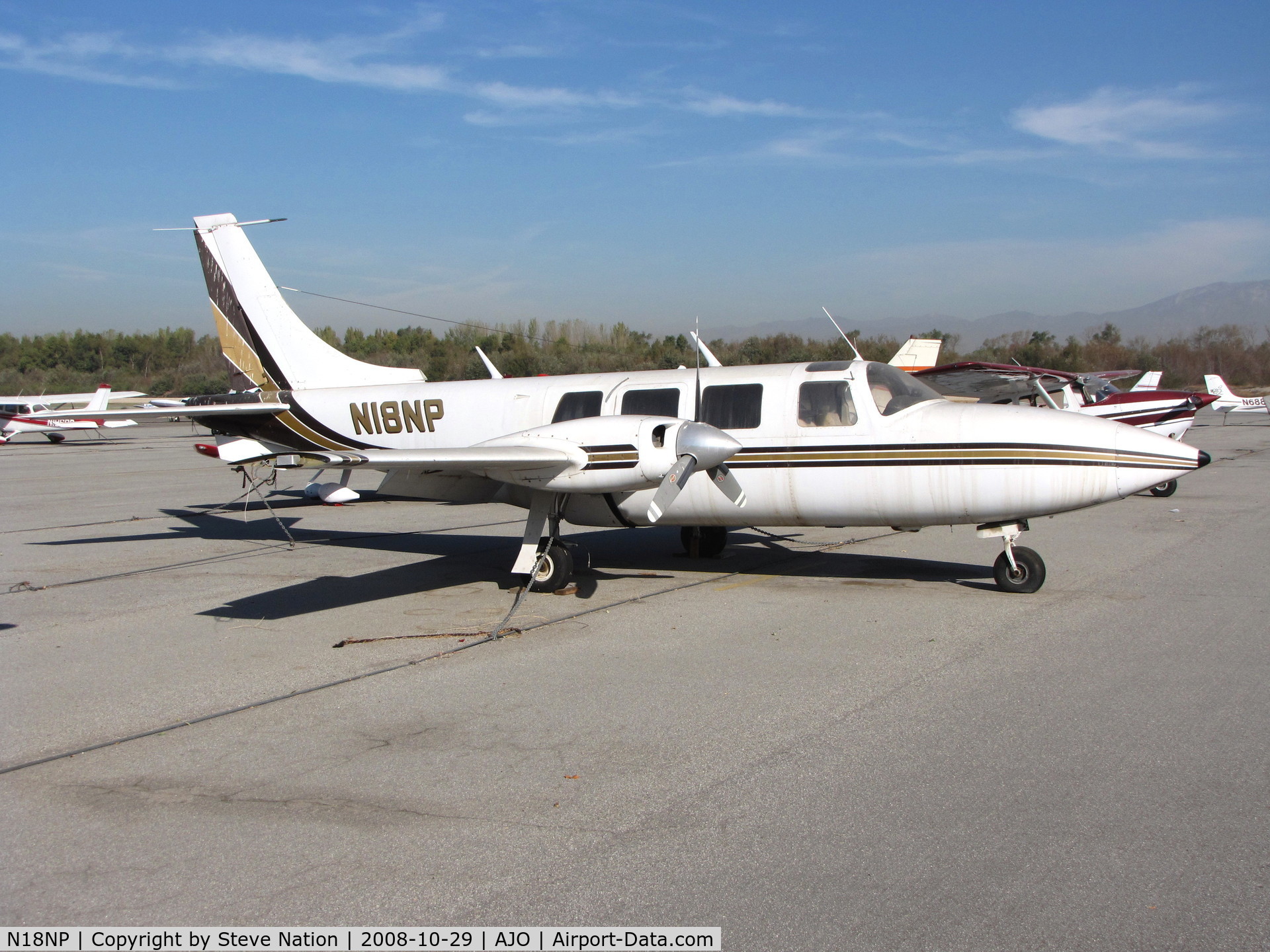 N18NP, 1975 Smith Aerostar 601P C/N 61P-0237-036, 1975 Smith AEROSTAR 601P @ Corona Airport, CA