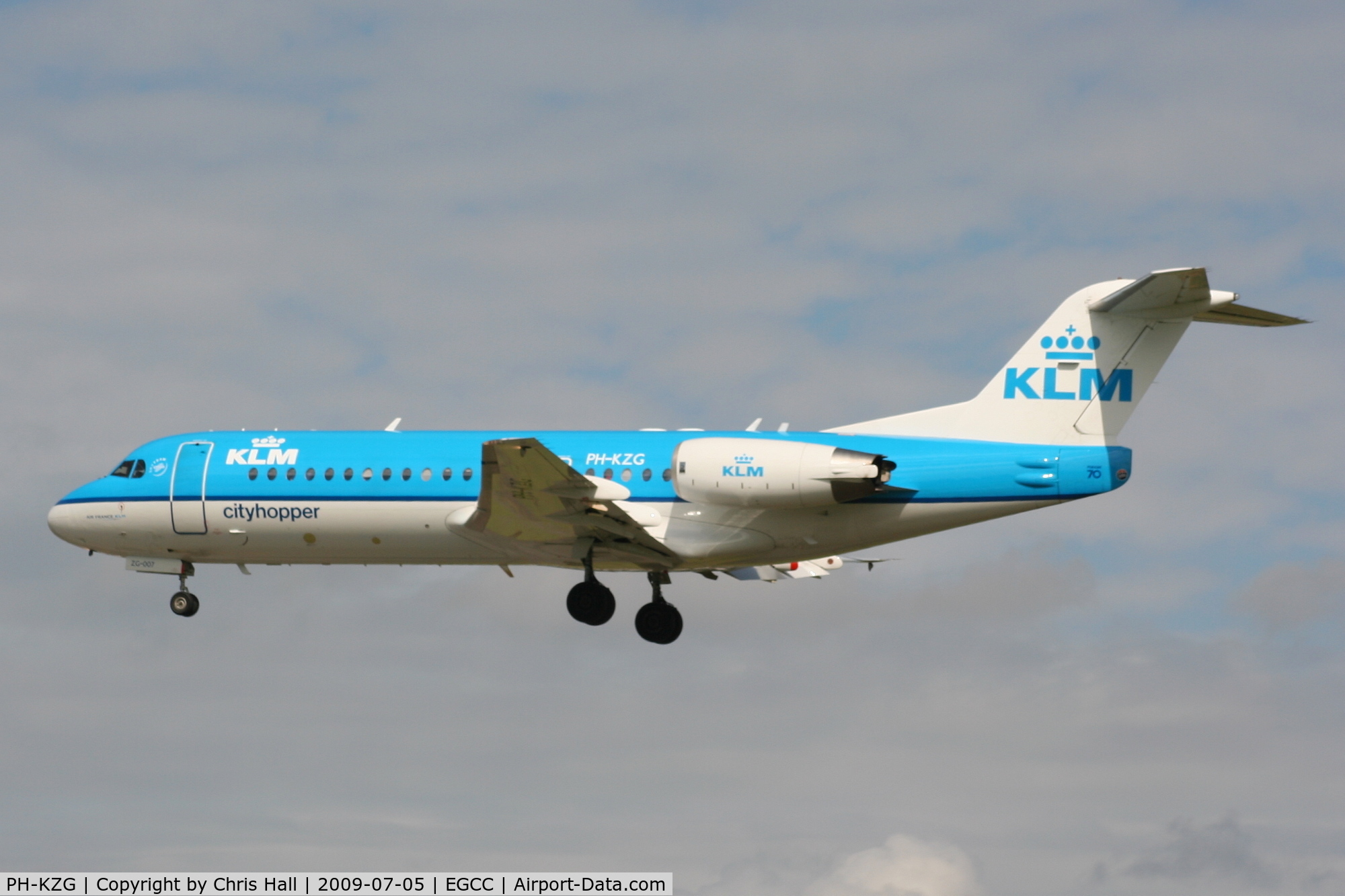 PH-KZG, 1996 Fokker 70 (F-28-0070) C/N 11578, KLM Cityhopper