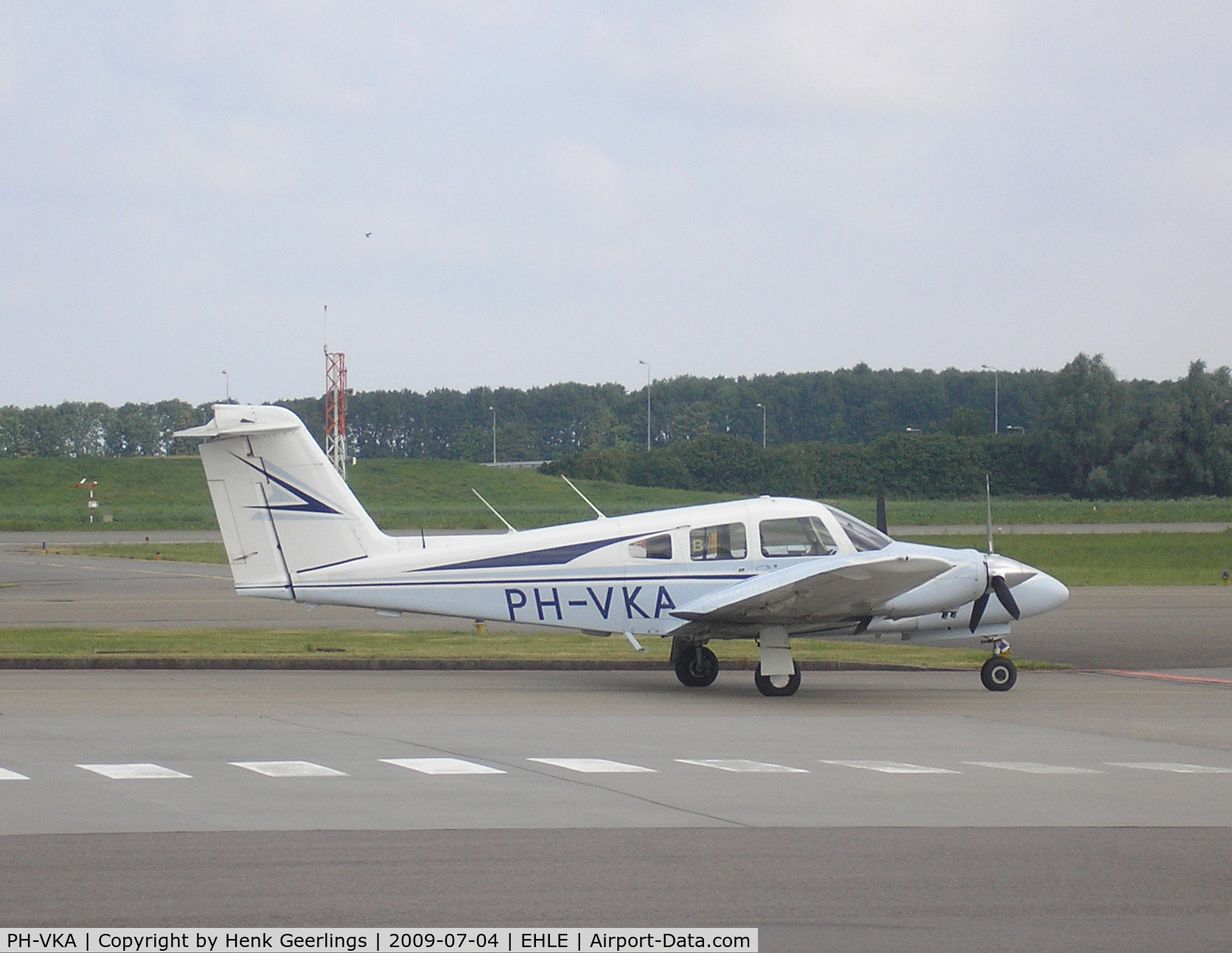 PH-VKA, Piper PA-44-180 Seminole C/N 44-8095027, Aviodrome Aviation Museum at Lelystad Airport