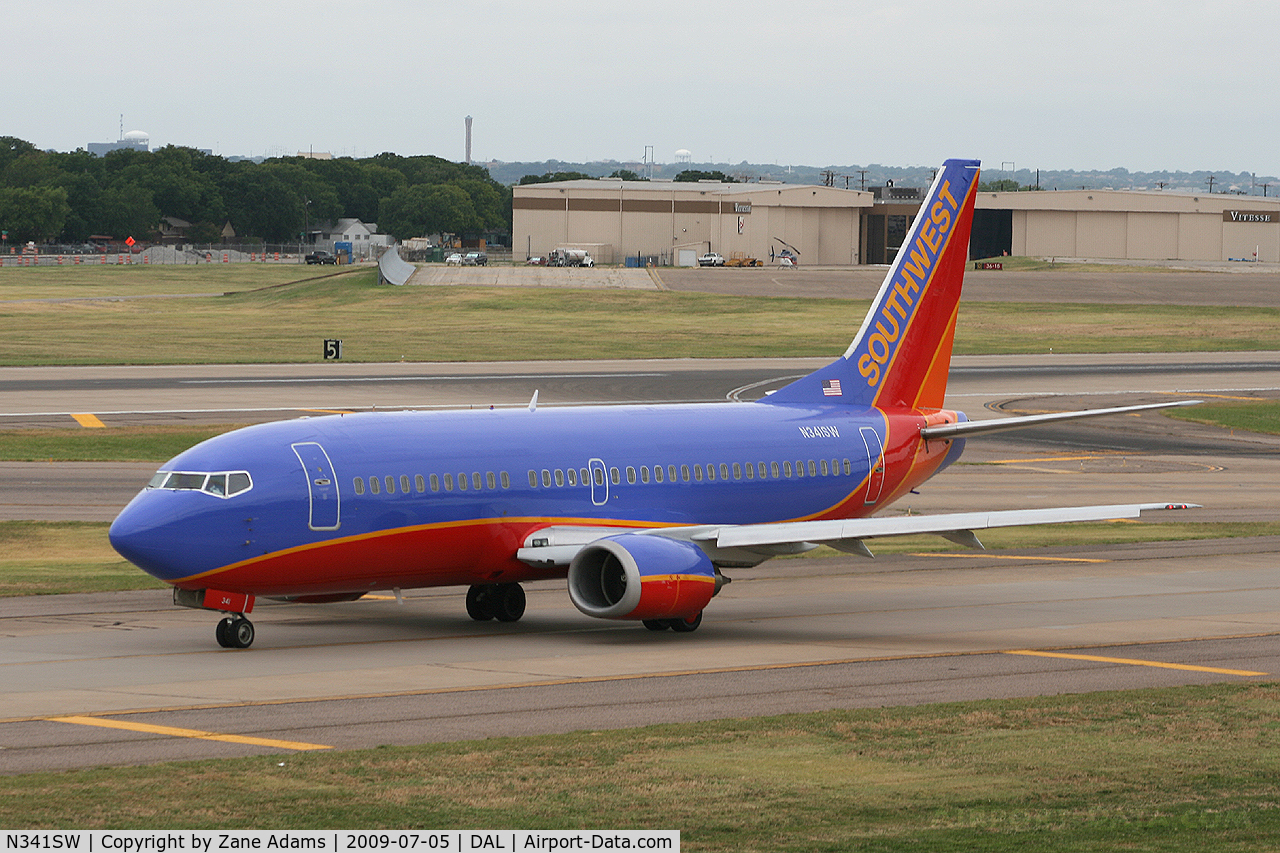 N341SW, 1988 Boeing 737-3H4 C/N 24091, Southwest Airlines at Dallas Love Field