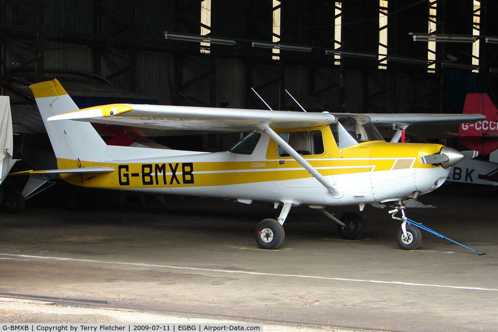 G-BMXB, 1977 Cessna 152 C/N 152-80996, Cessna 152 at Leicester