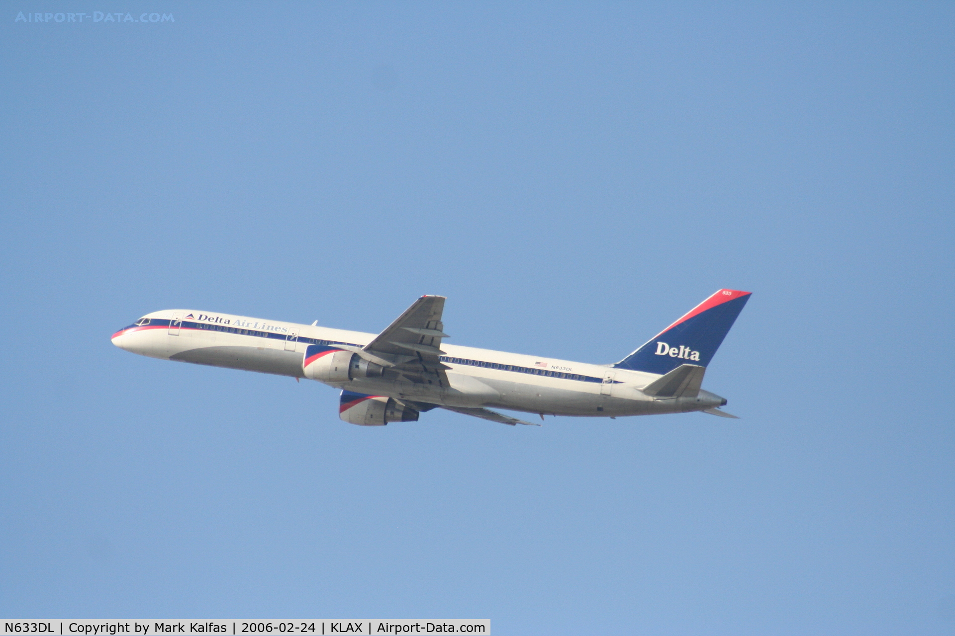 N633DL, 1987 Boeing 757-232 C/N 23614, Delta  Boeing 757-232, N633DL departs 25L KLAX