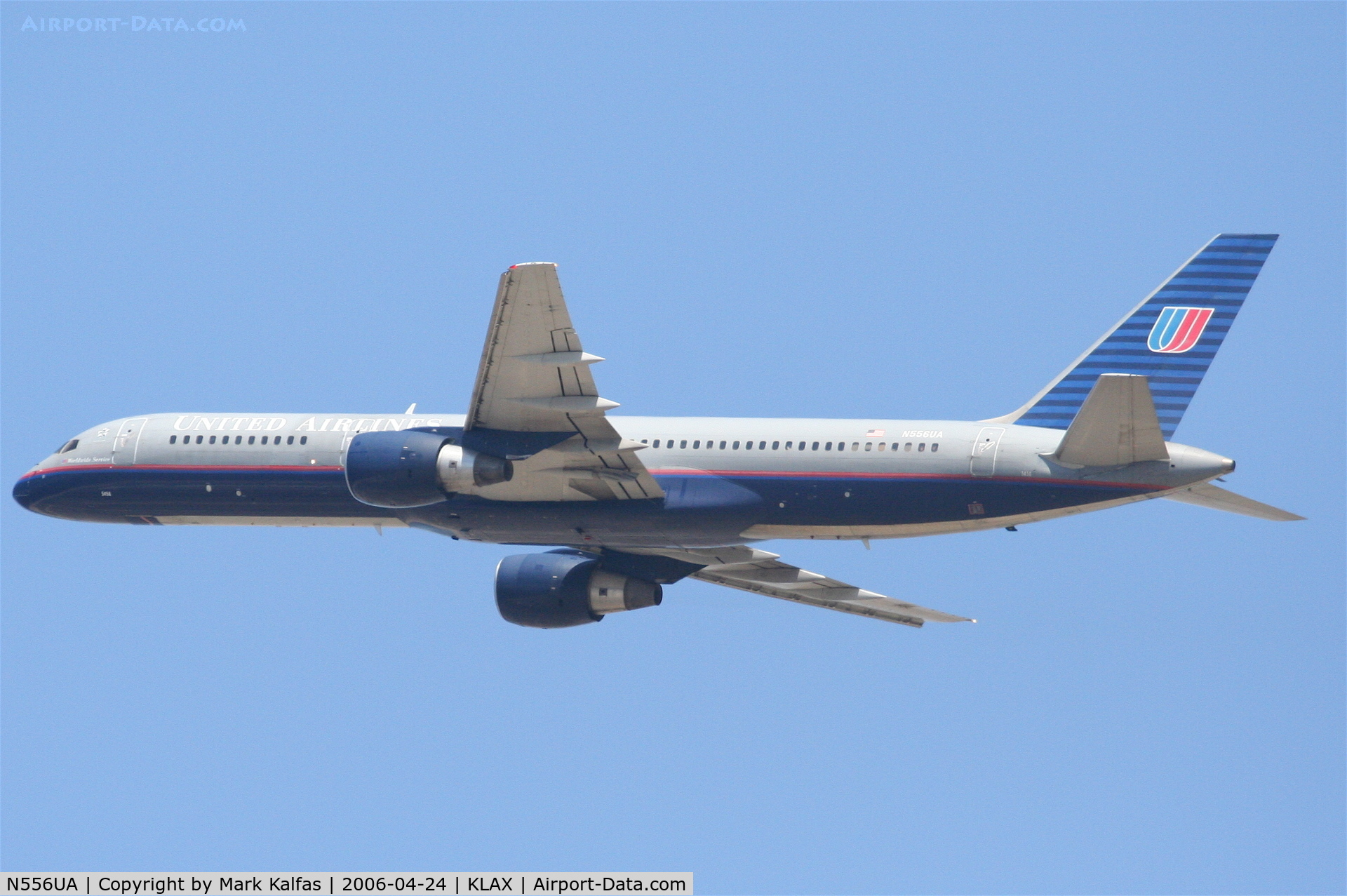 N556UA, 1992 Boeing 757-222 C/N 26650, United Airlines Boeing 757-222, N556UA departs KLAX RWY 25R