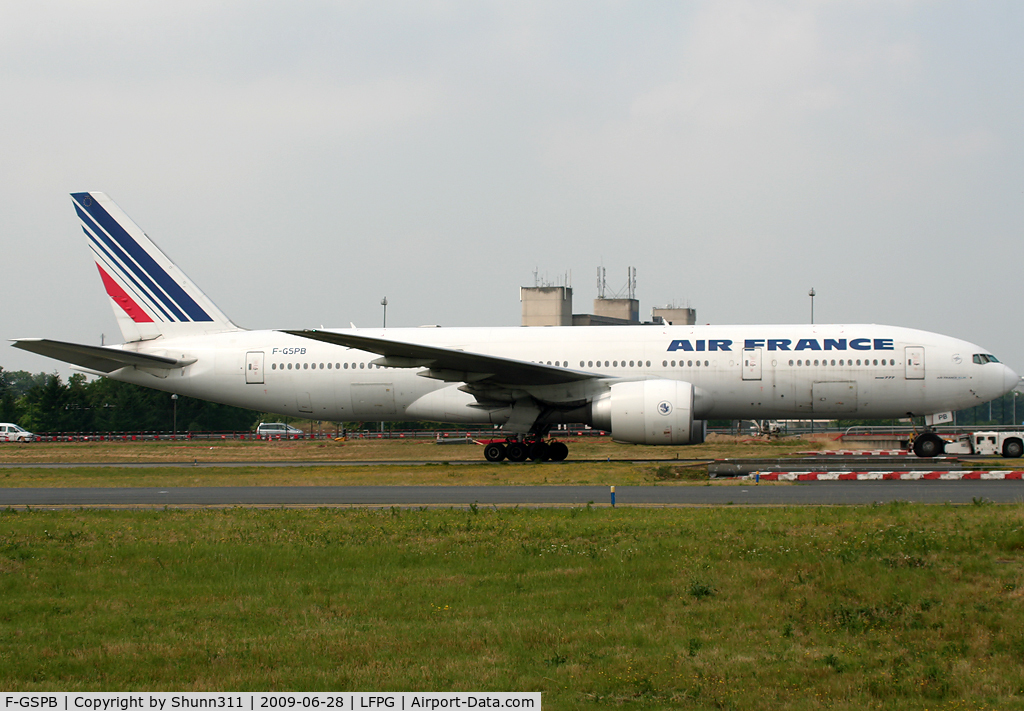 F-GSPB, 1998 Boeing 777-228/ER C/N 29003, Tracted to Air France...