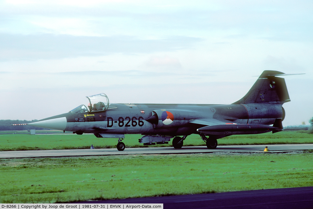 D-8266, Lockheed F-104G Starfighter C/N 683-8266, In 1981 Volkel was still an all Starfighter base.