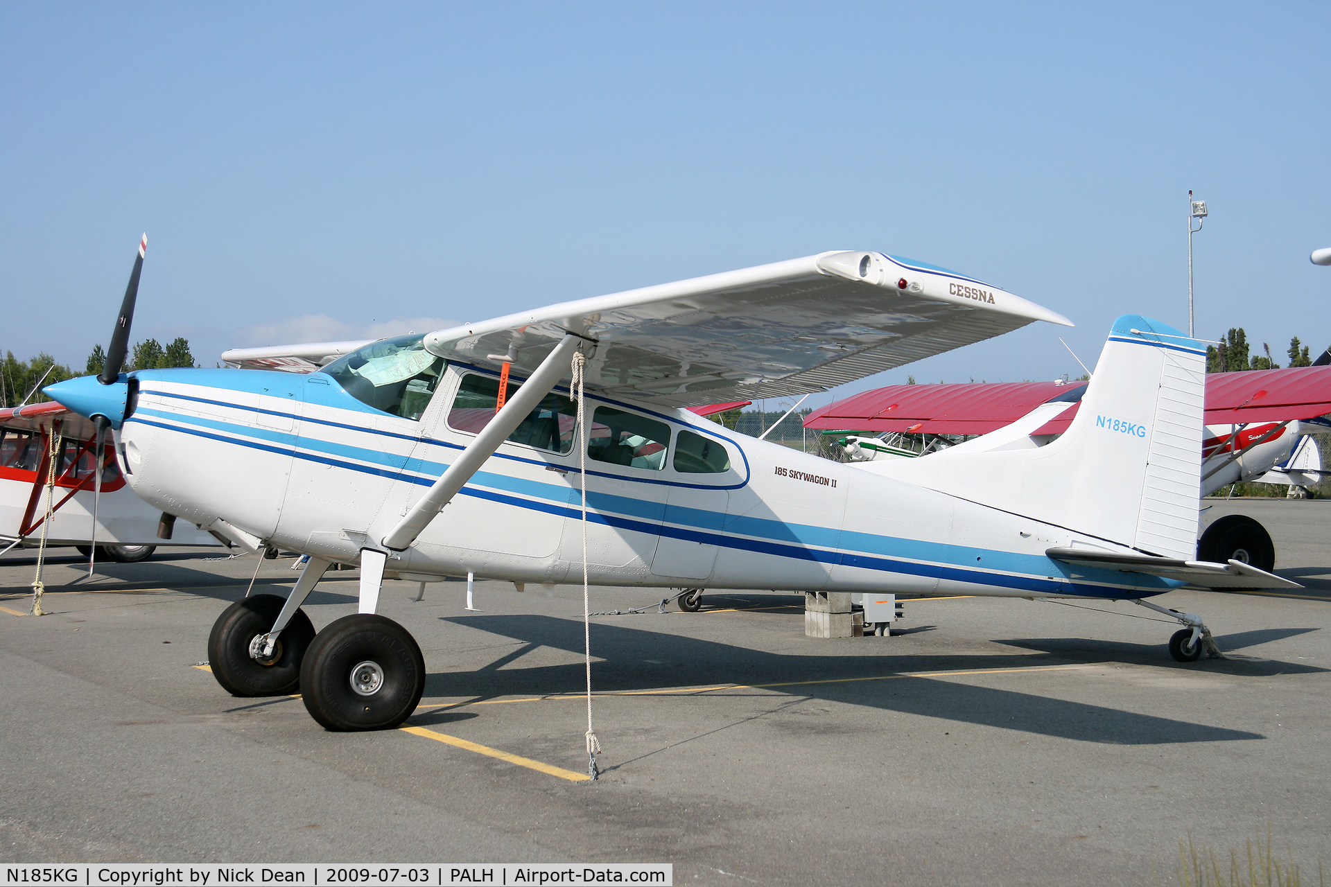 N185KG, 1981 Cessna A185F Skywagon 185 C/N 18504331, PALH